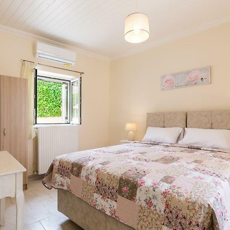 Margreco In Garitsa Villa Corfu  Eksteriør billede